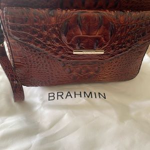 Brahmin crossbody bag